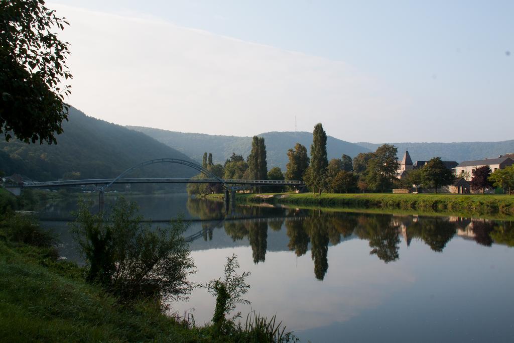 Chateau De L Aviette - Rancennes Givet Exteriér fotografie